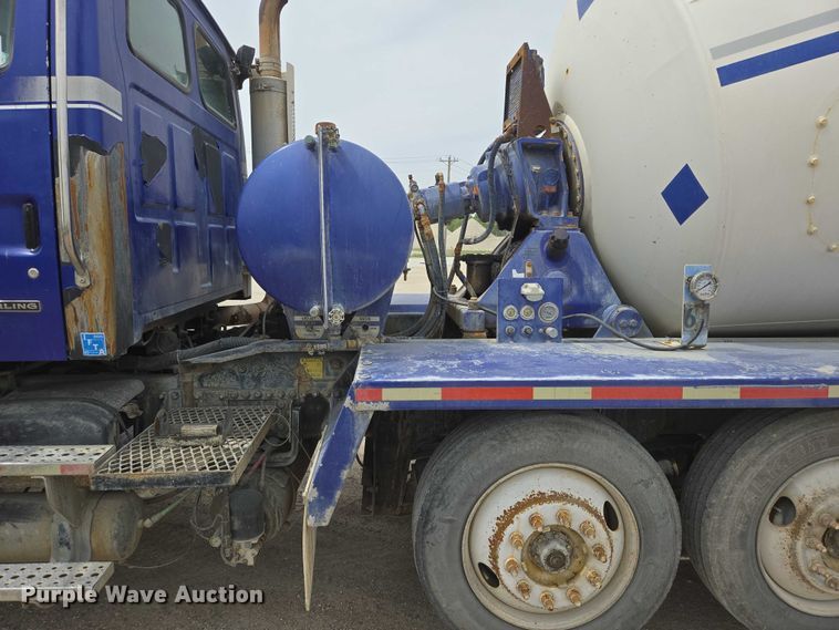 image for item DT7203 2004 Sterling LT9500 ready mix truck