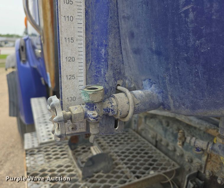 image for item DT7203 2004 Sterling LT9500 ready mix truck