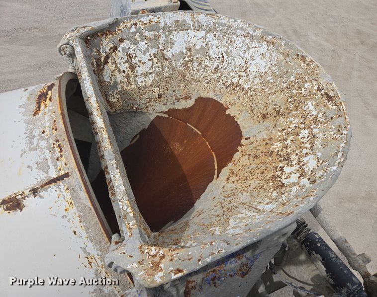 image for item DT7203 2004 Sterling LT9500 ready mix truck