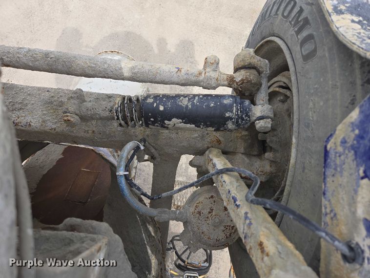 image for item DT7203 2004 Sterling LT9500 ready mix truck