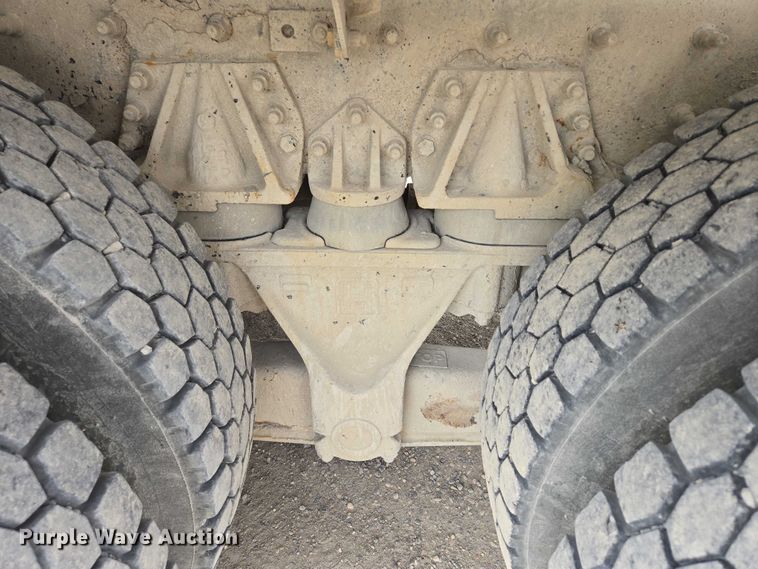 image for item DT7203 2004 Sterling LT9500 ready mix truck