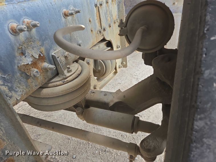 image for item DT7203 2004 Sterling LT9500 ready mix truck