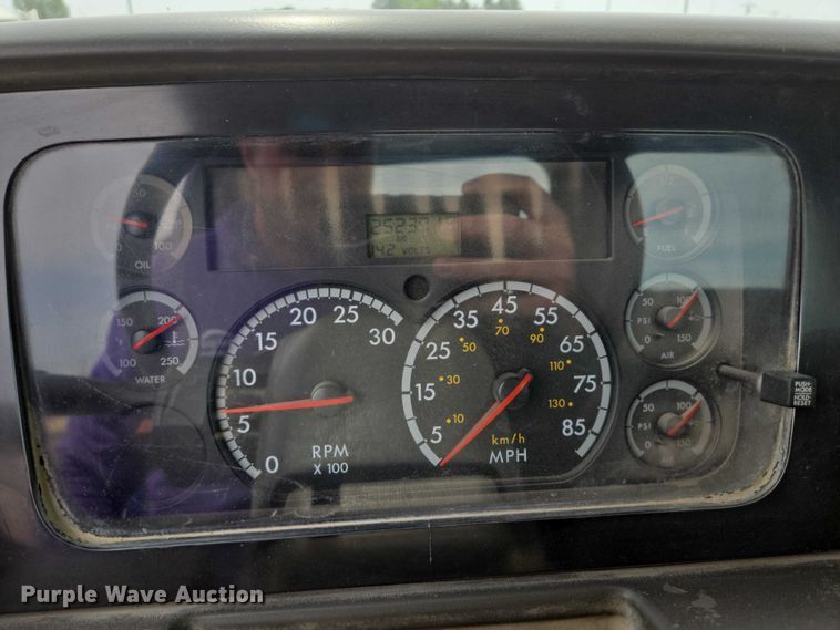 image for item DT7203 2004 Sterling LT9500 ready mix truck