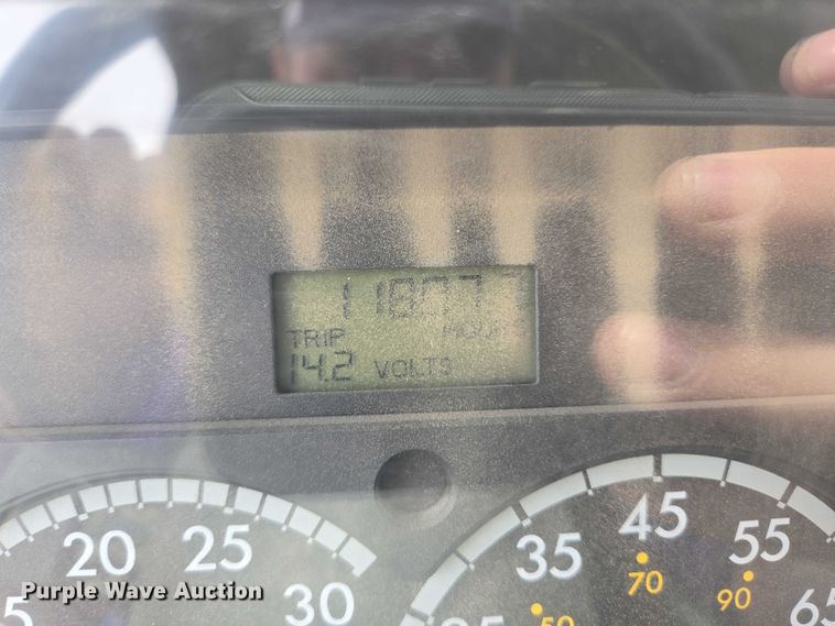 image for item DT7203 2004 Sterling LT9500 ready mix truck