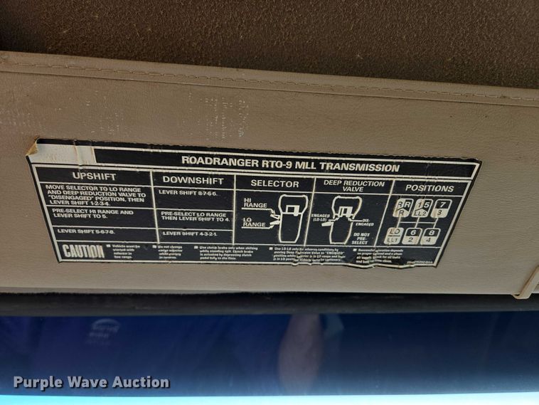 image for item DT7203 2004 Sterling LT9500 ready mix truck