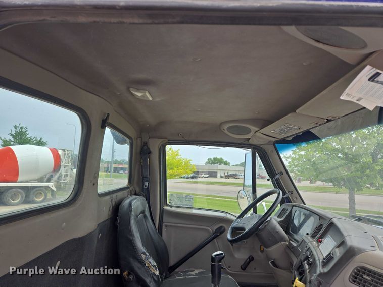 image for item DT7203 2004 Sterling LT9500 ready mix truck