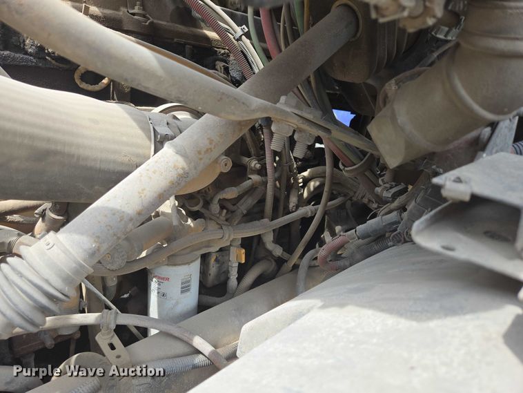 image for item DT7203 2004 Sterling LT9500 ready mix truck