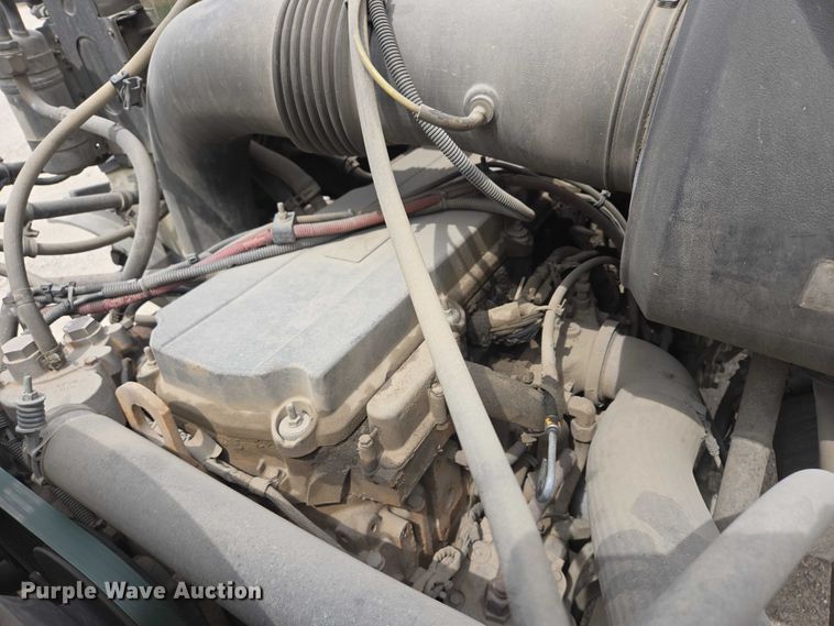 image for item DT7203 2004 Sterling LT9500 ready mix truck