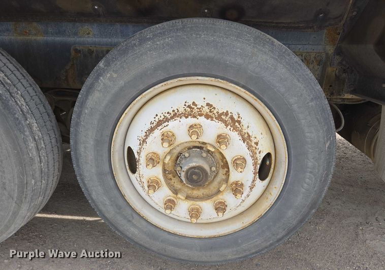 image for item DT7203 2004 Sterling LT9500 ready mix truck