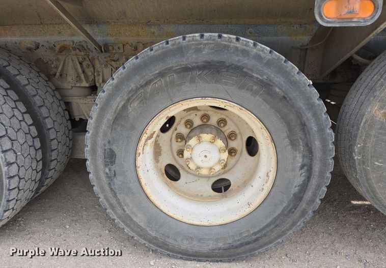 image for item DT7203 2004 Sterling LT9500 ready mix truck