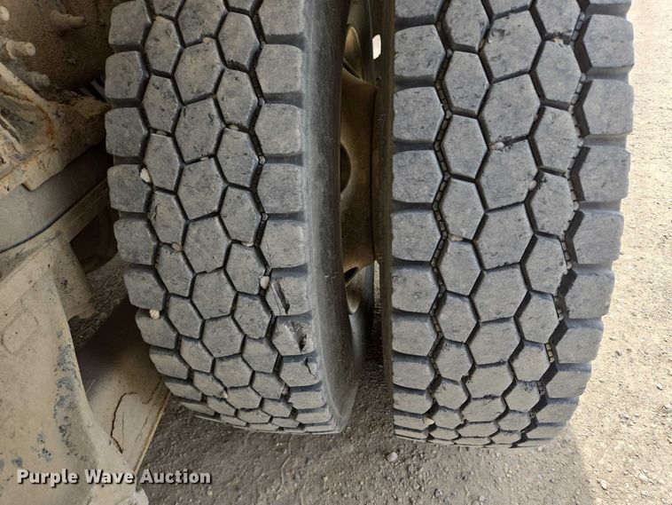 image for item DT7203 2004 Sterling LT9500 ready mix truck