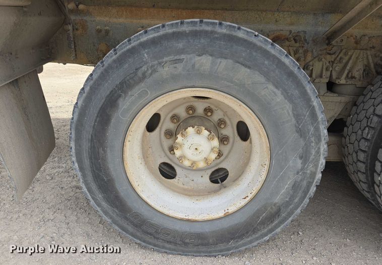 image for item DT7203 2004 Sterling LT9500 ready mix truck