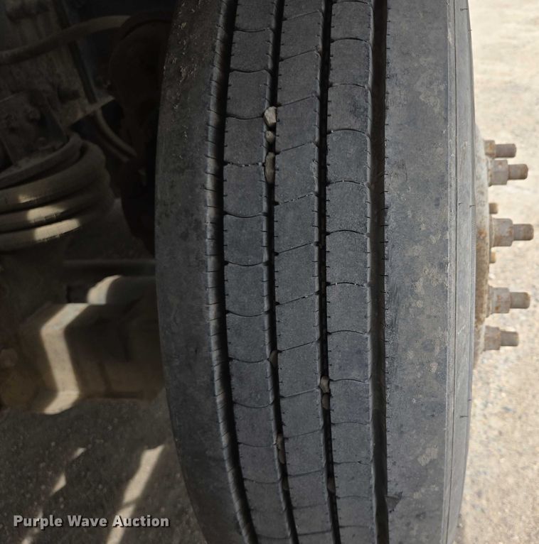 image for item DT7203 2004 Sterling LT9500 ready mix truck