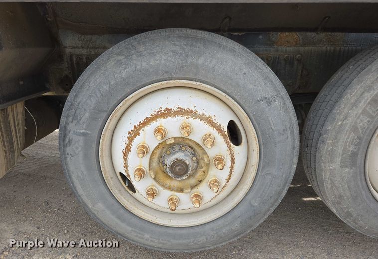 image for item DT7203 2004 Sterling LT9500 ready mix truck