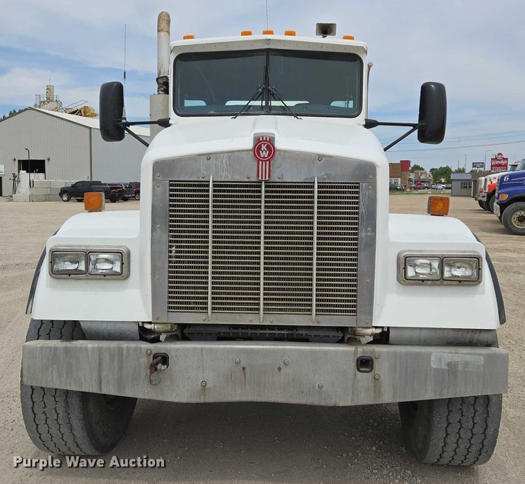 image for item DT7204 2004 Kenworth W900 ready mix truck