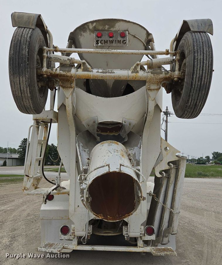 image for item DT7204 2004 Kenworth W900 ready mix truck