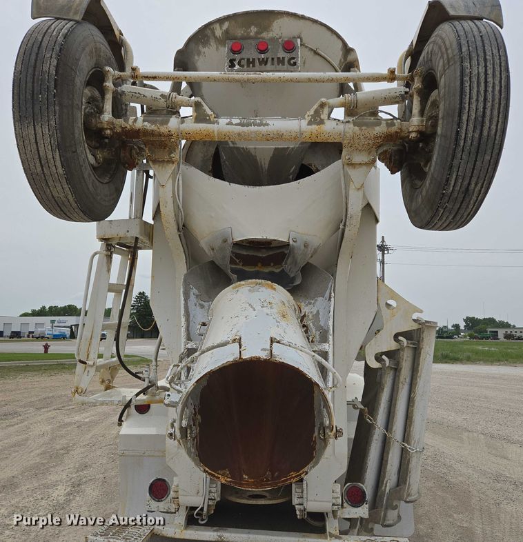 image for item DT7204 2004 Kenworth W900 ready mix truck