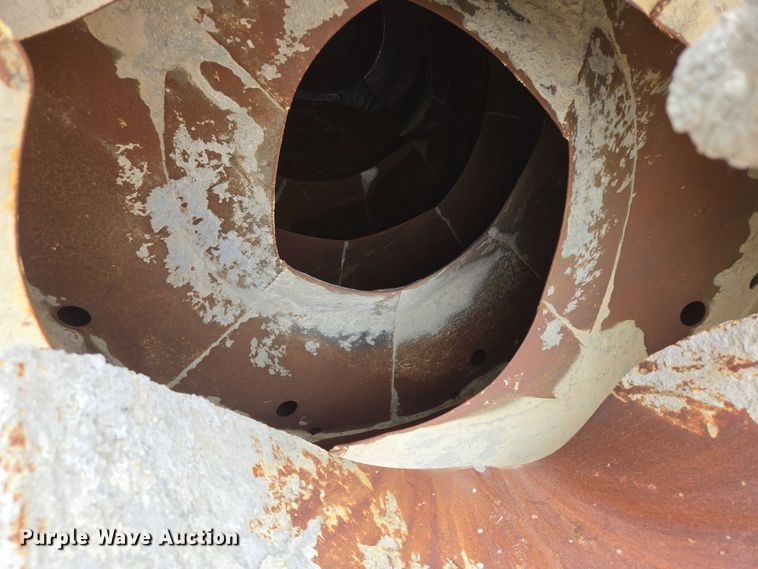 image for item DT7204 2004 Kenworth W900 ready mix truck