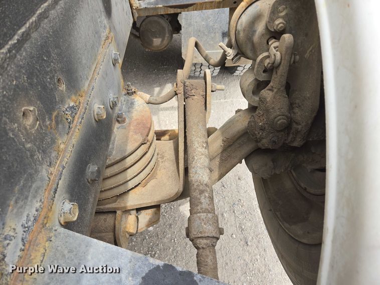 image for item DT7204 2004 Kenworth W900 ready mix truck