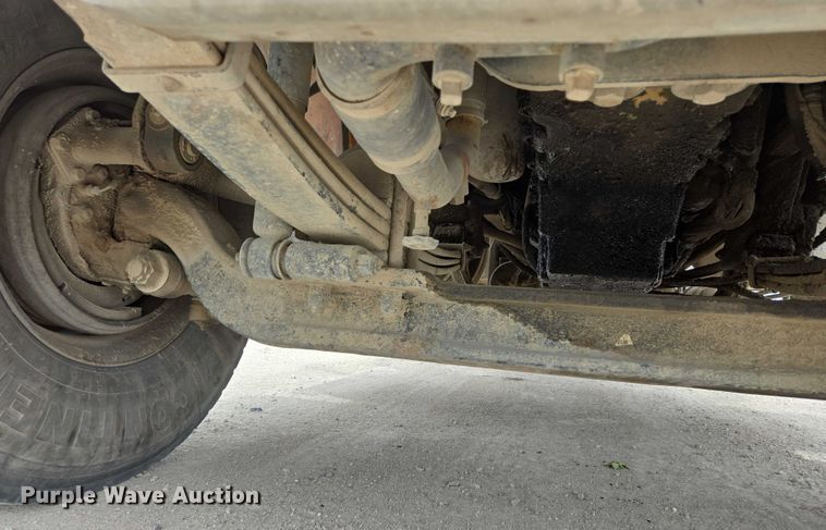 image for item DT7204 2004 Kenworth W900 ready mix truck