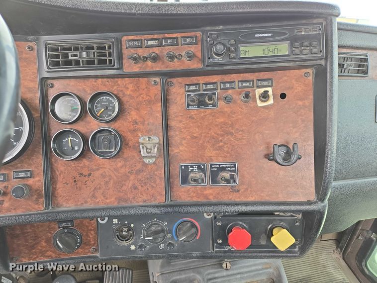 image for item DT7204 2004 Kenworth W900 ready mix truck