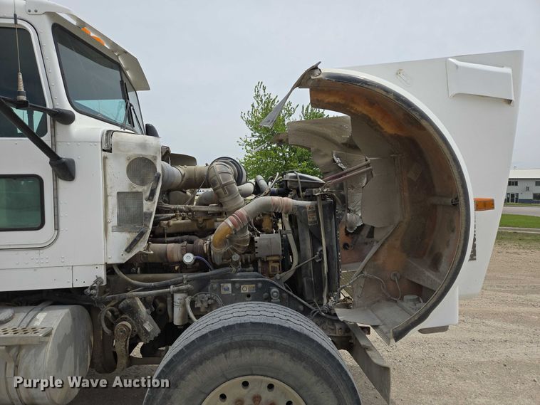 image for item DT7204 2004 Kenworth W900 ready mix truck