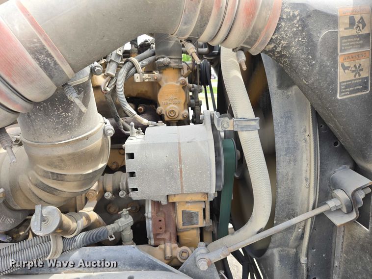 image for item DT7204 2004 Kenworth W900 ready mix truck