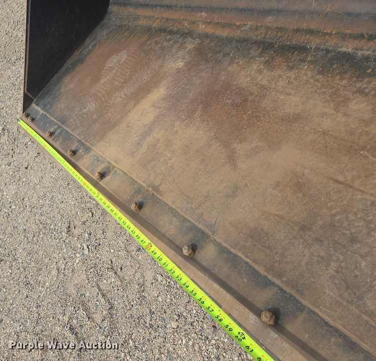 image for item DT7209 2011 Bobcat S650 skid steer loader