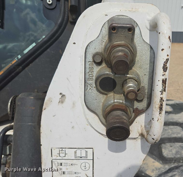 image for item DT7209 2011 Bobcat S650 skid steer loader