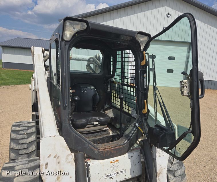 image for item DT7209 2011 Bobcat S650 skid steer loader