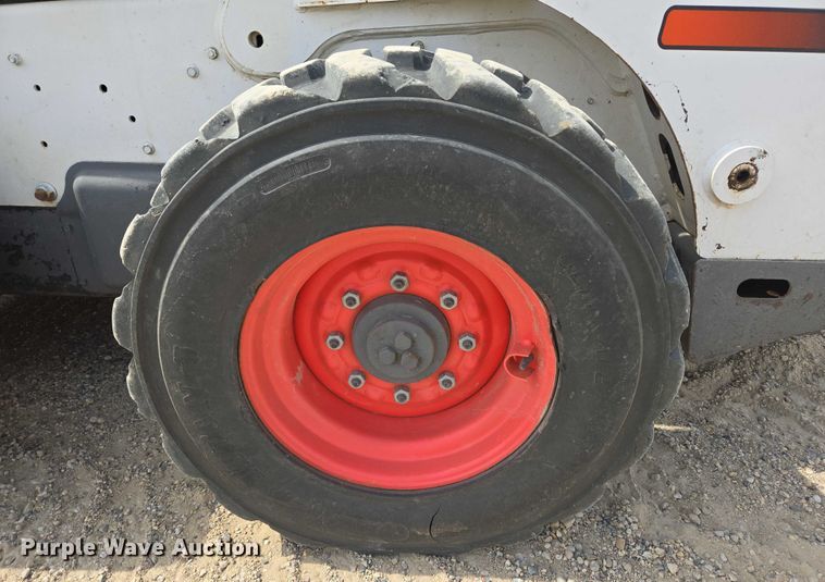 image for item DT7209 2011 Bobcat S650 skid steer loader