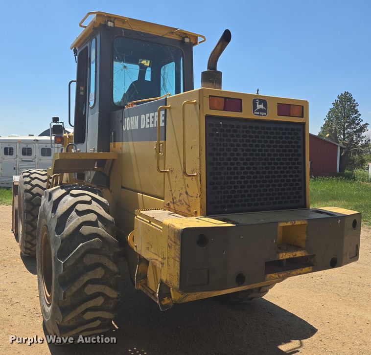image for item DT7212 1996 John Deere 544G wheel loader