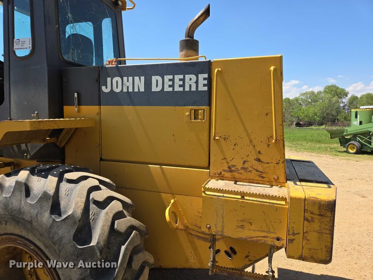 image for item DT7212 1996 John Deere 544G wheel loader