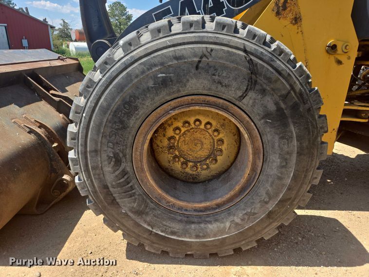 image for item DT7212 1996 John Deere 544G wheel loader