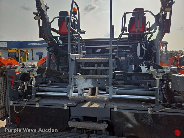 image for item DU7767 2018 Vogele Super 2000-3i paver