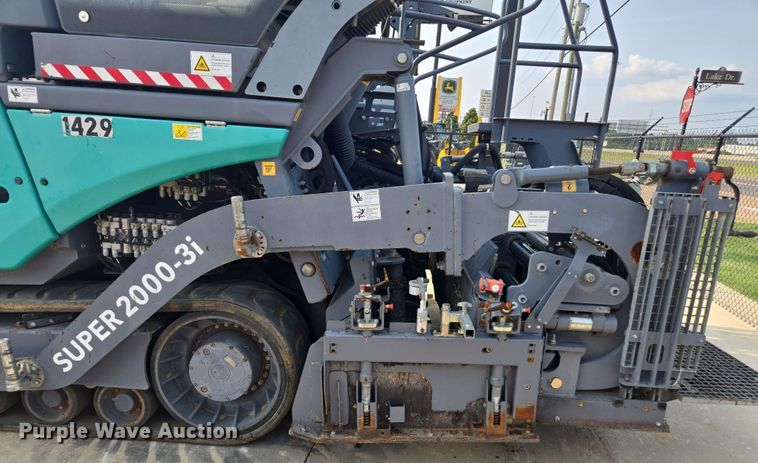 image for item DU7767 2018 Vogele Super 2000-3i paver
