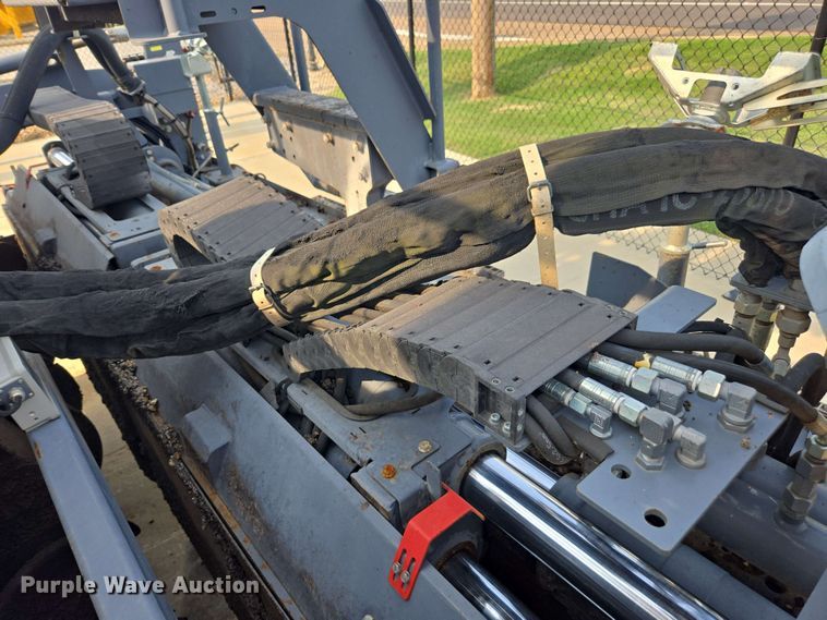 image for item DU7767 2018 Vogele Super 2000-3i paver