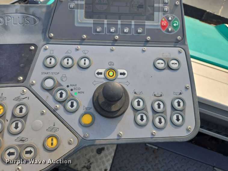 image for item DU7767 2018 Vogele Super 2000-3i paver