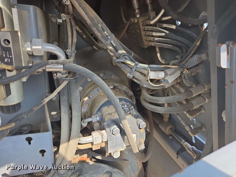 image for item DU7767 2018 Vogele Super 2000-3i paver