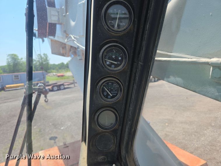 image for item DU7778 Link-Belt RTC-8030 crane