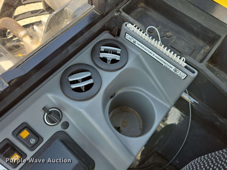 image for item DU7783 2024 Bobcat E55 mini excavator