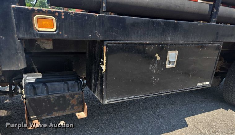 image for item DU7791 2010 Ford F750 vacuum truck