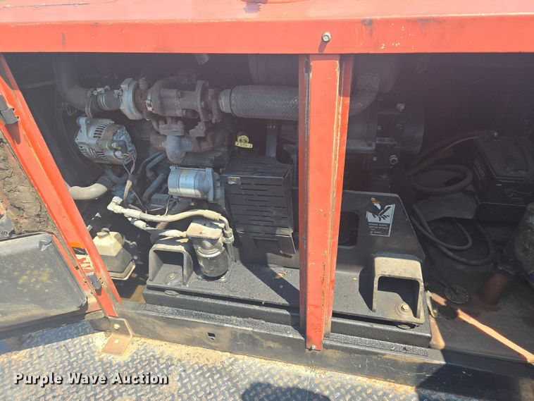 image for item DU7791 2010 Ford F750 vacuum truck