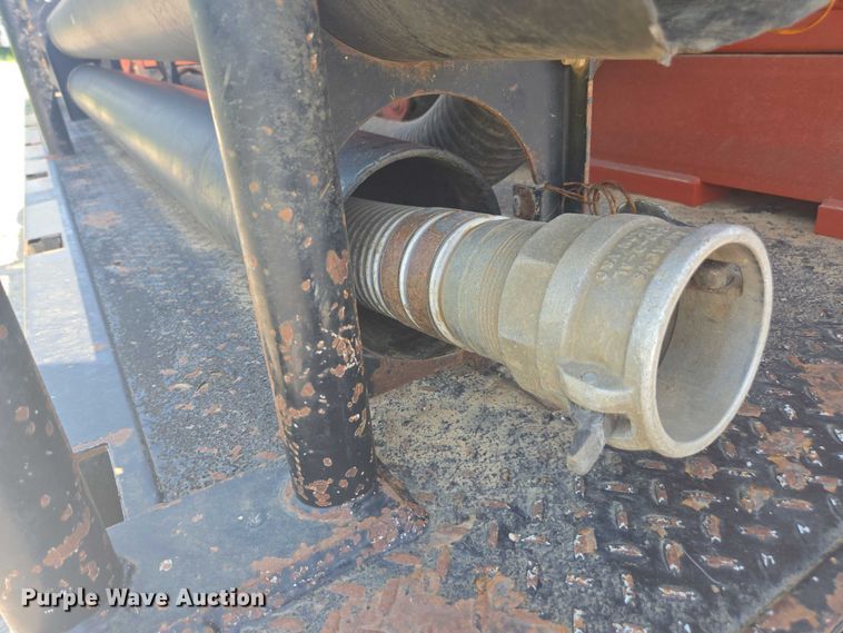 image for item DU7791 2010 Ford F750 vacuum truck