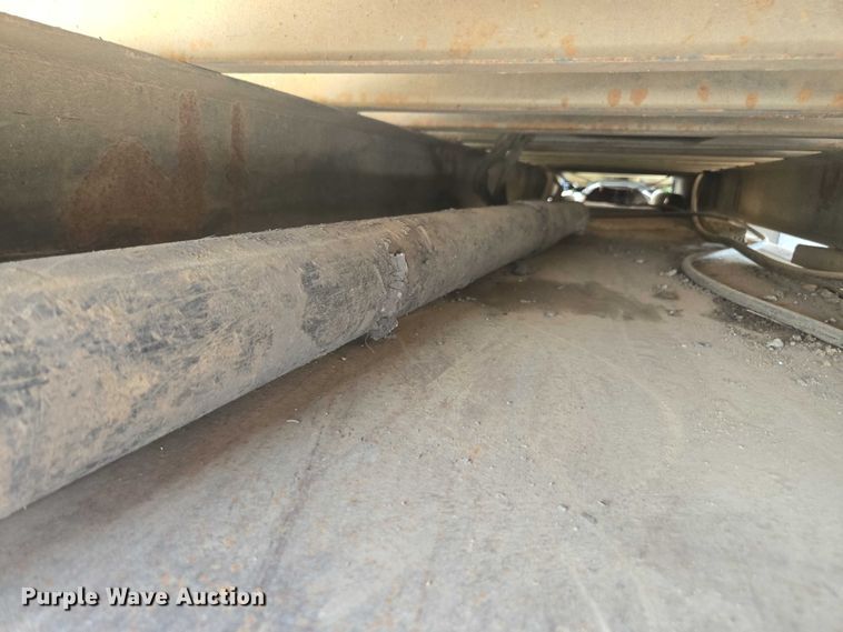 image for item DU7791 2010 Ford F750 vacuum truck