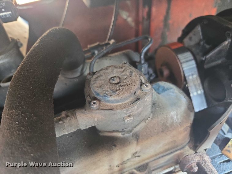 image for item DU7791 2010 Ford F750 vacuum truck