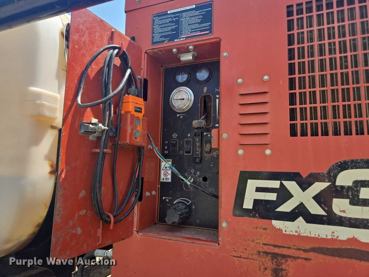 image for item DU7791 2010 Ford F750 vacuum truck