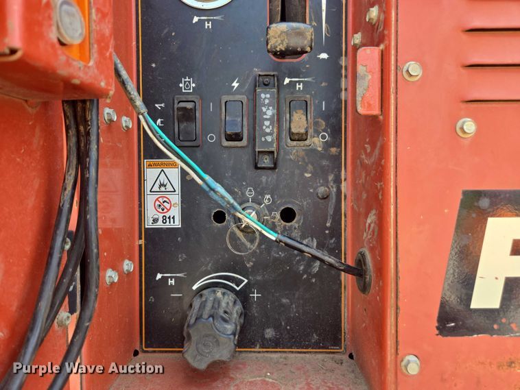 image for item DU7791 2010 Ford F750 vacuum truck