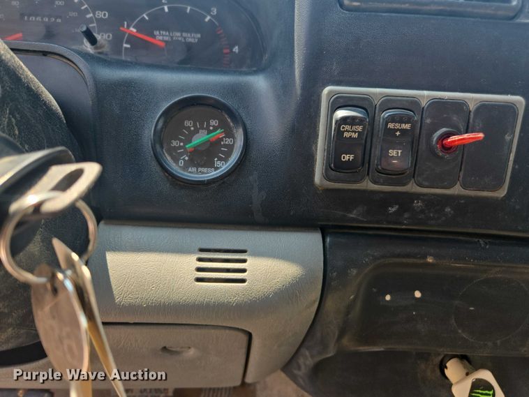 image for item DU7791 2010 Ford F750 vacuum truck