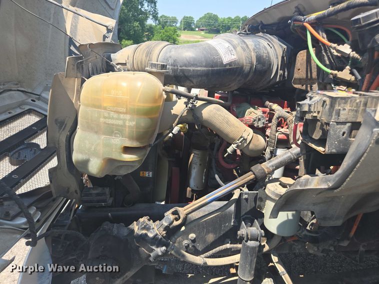 image for item DU7791 2010 Ford F750 vacuum truck